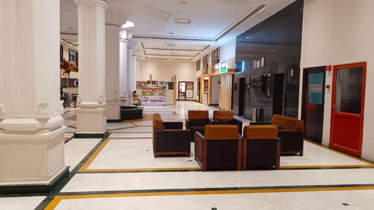 The Bhimas Residency Hotels Tirupati Bagian luar foto