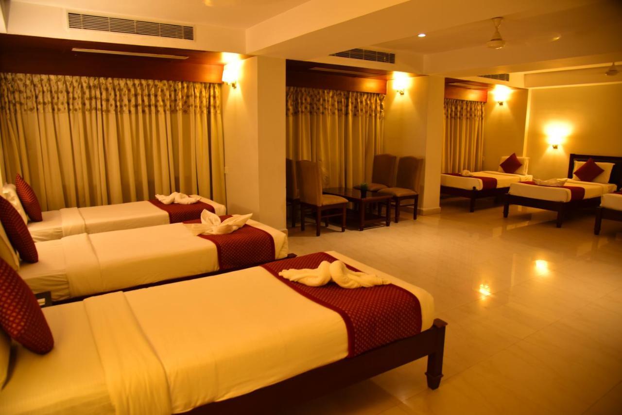 The Bhimas Residency Hotels Tirupati Bagian luar foto